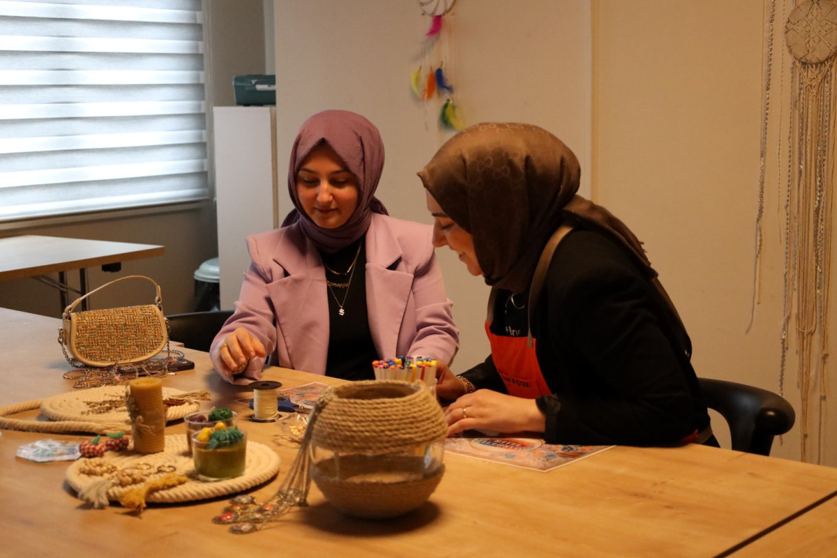 Kocaeli'de Anne Şehir ile Ekonomik Özgürlüğünü Kazanan Sümeyye Ocak'ın Başarı Hikayesi