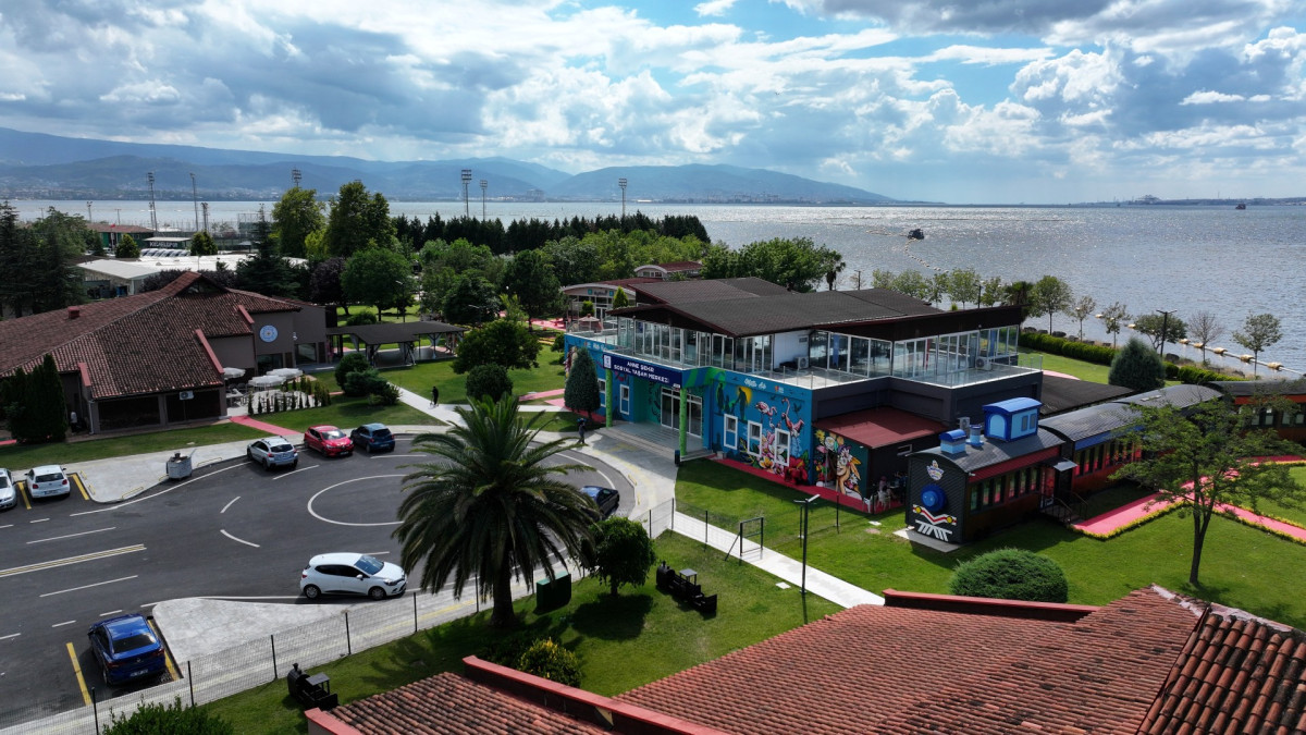 Kocaeli'de Aile ve Çocuklar İçin Yeni Yaşam Kampüsü Açıldı