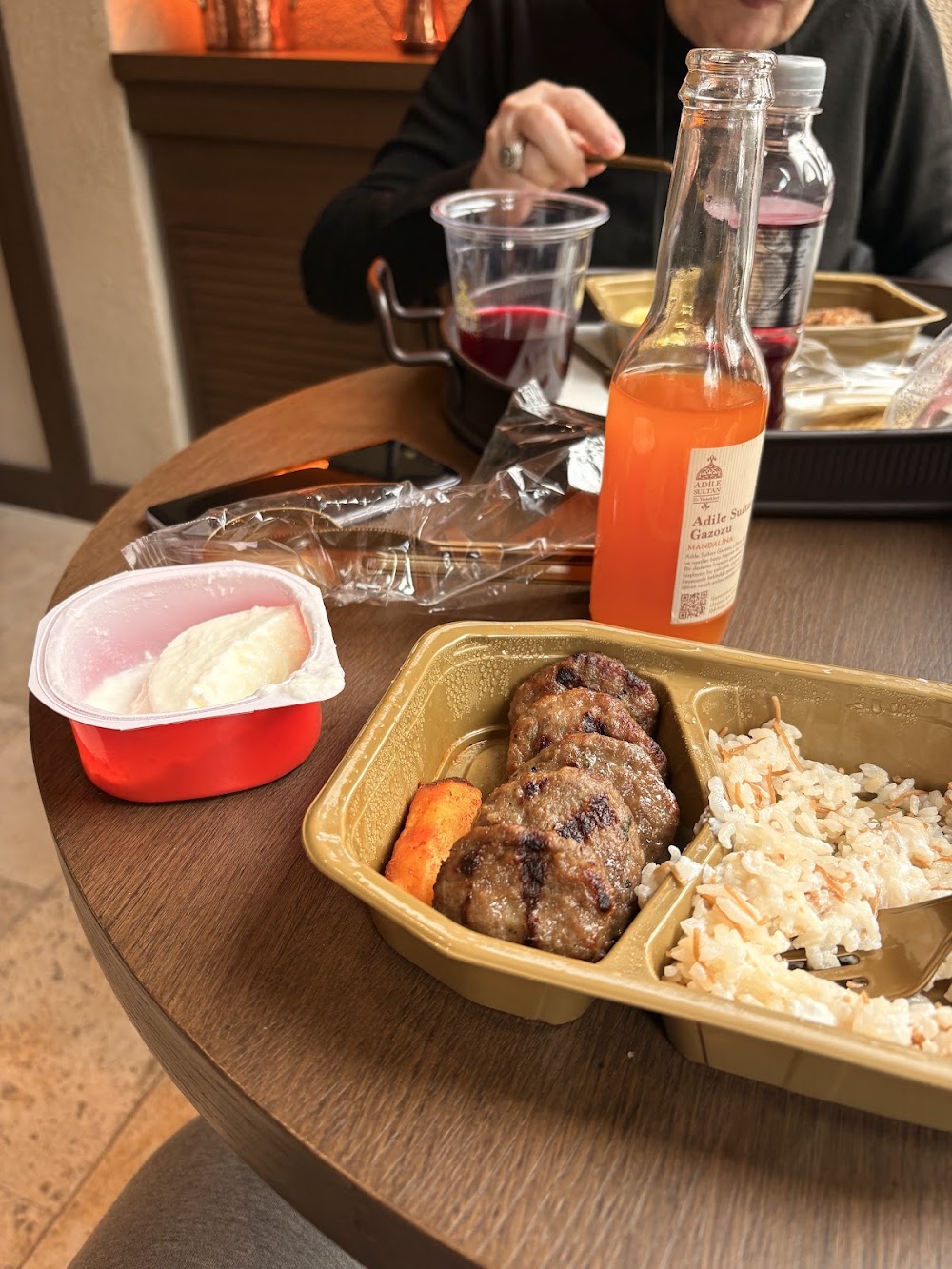 Adile Sultan Ev Yemekleri - İzmit-Merkez Restoranı