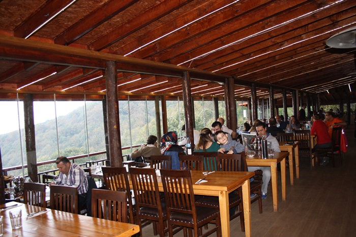 Saklı Vadi Restaurant - Maşukiye, Kartepe