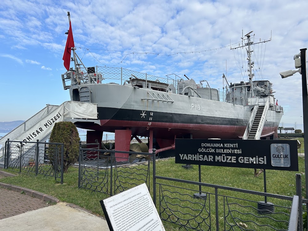 Yarhisar Müze Gemisi